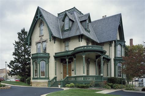 Gothic Revival & Carpenter Gotische Häuser
